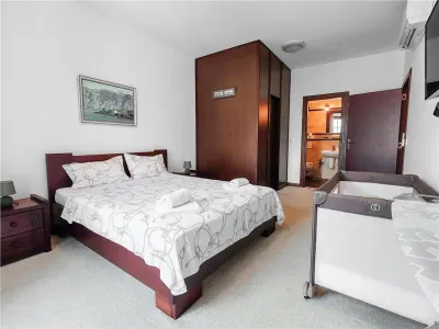 Apartamento en Venta en Kotor - foto 8