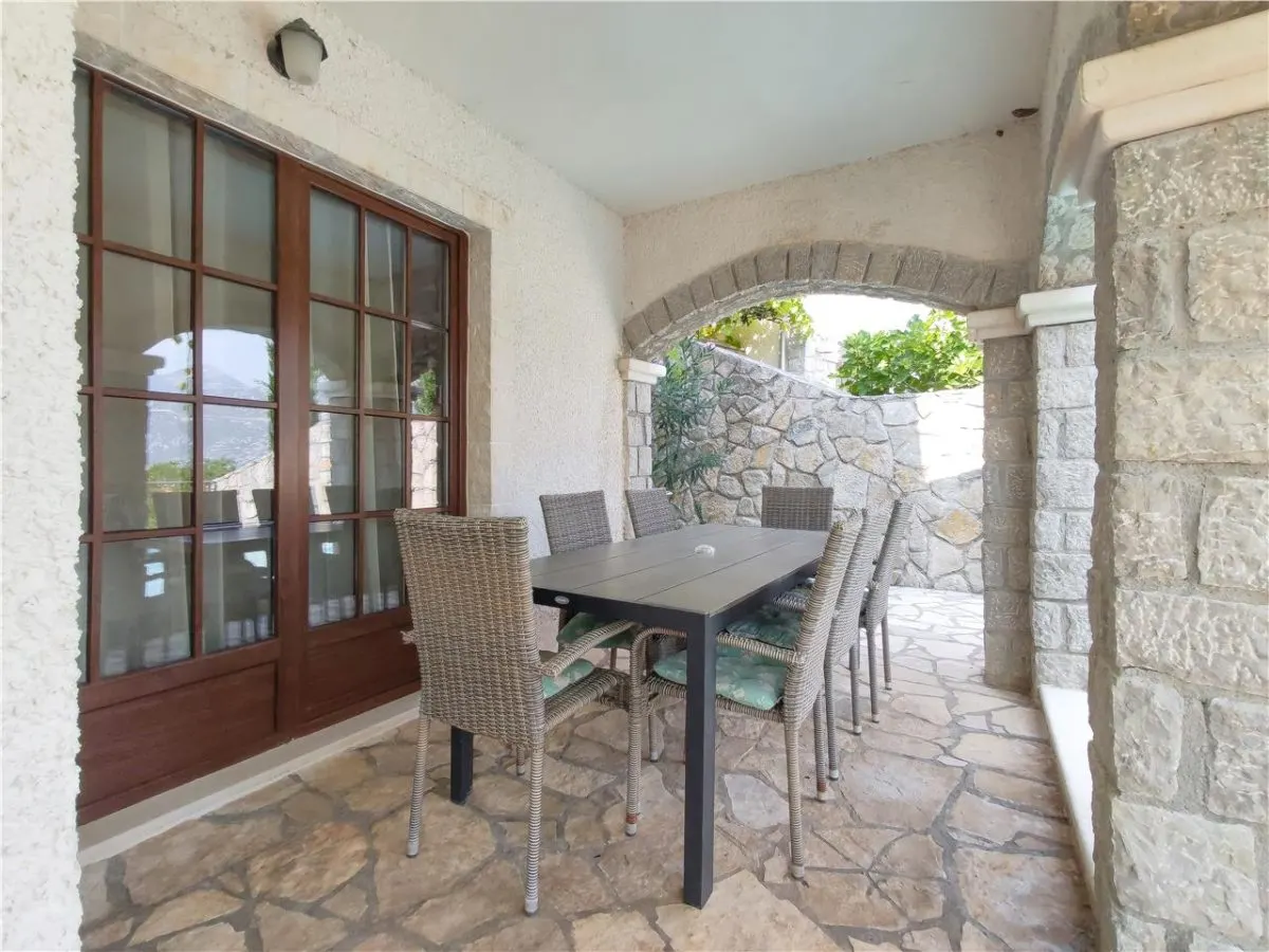 Apartamento en Venta en Kotor - foto 10