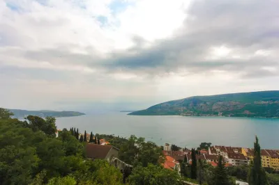 منزل للبيع في هرتسيغ نوفي - Herceg Novi