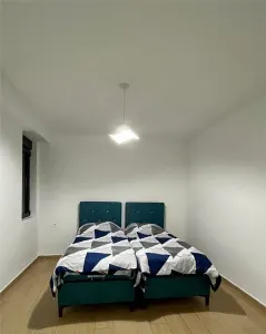 Apartament de vanzare in Kotor - foto 4