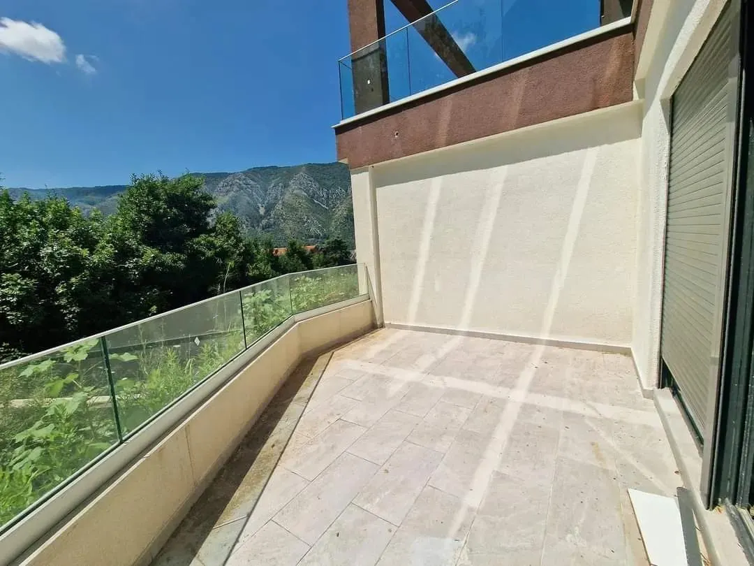 Apartament de vanzare in Kotor - foto 6