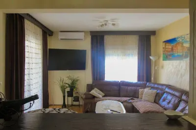 Apartament de vanzare in Budva - foto 2