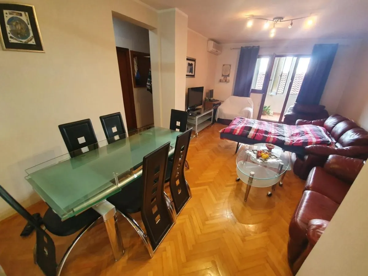 Apartamento en Venta en Budva - foto 1
