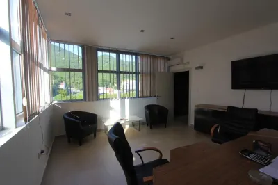 Espacio Comercial en Venta en Budva - foto 10