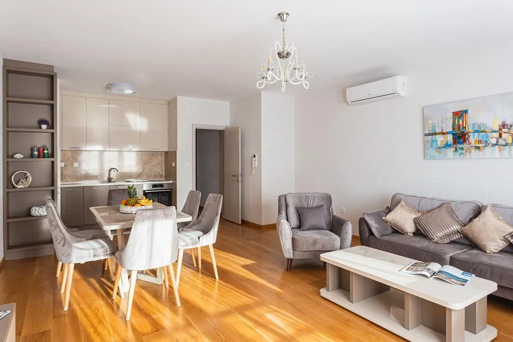 Apartamento en Venta en Budva - foto 2
