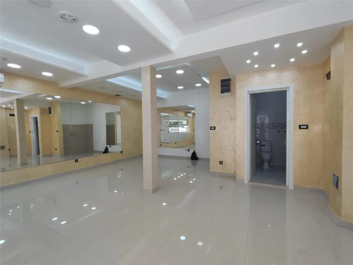 Espace Commercial à Vendre à Budva - foto 3