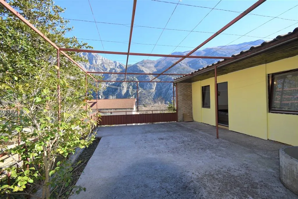 House for Sale in Kotor - foto 10