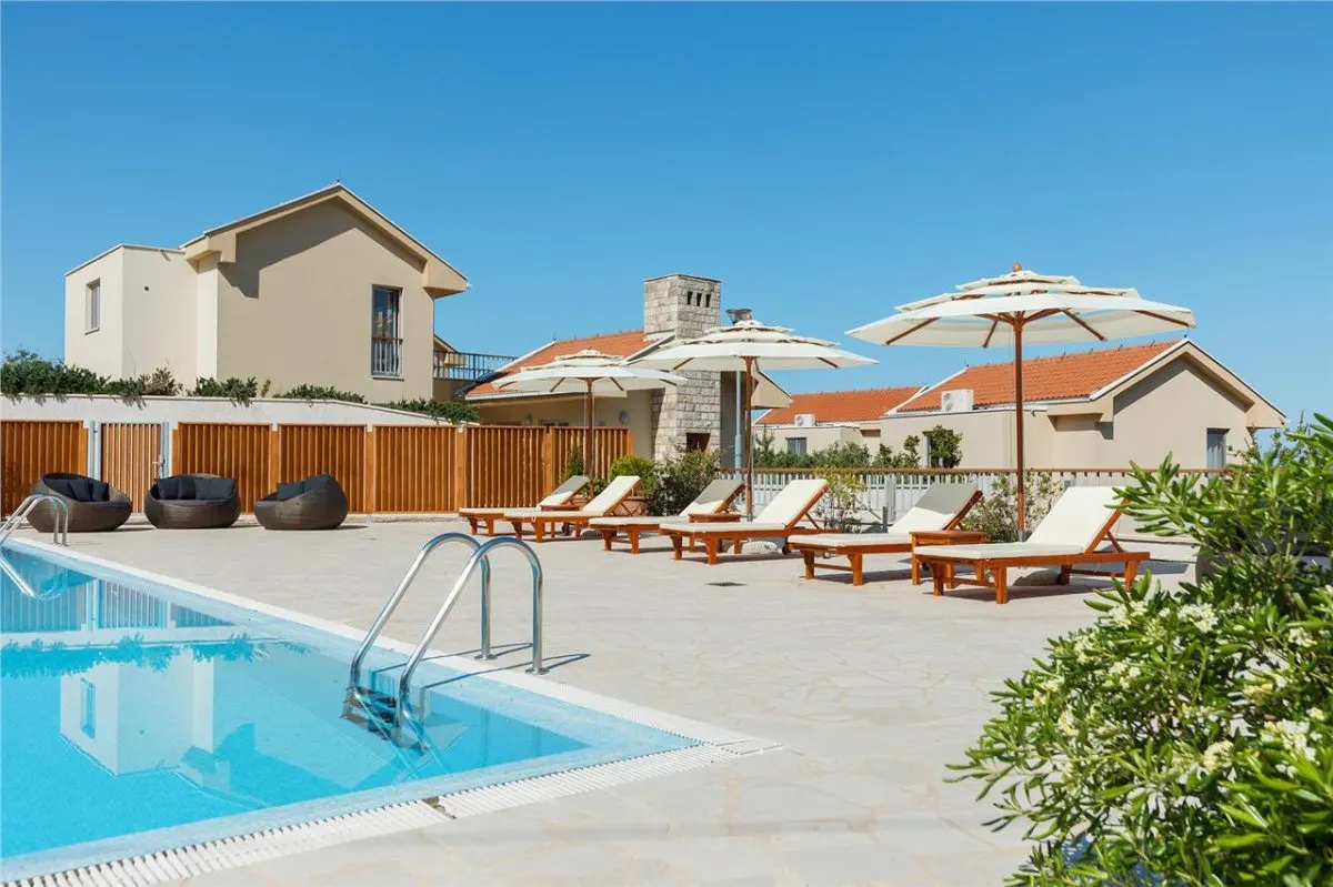 Villa for Sale in Budva - foto 1
