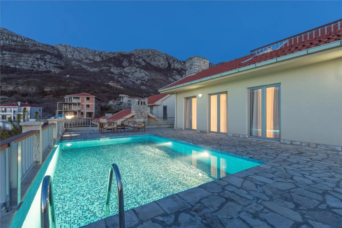 Villa for Sale in Budva - foto 3