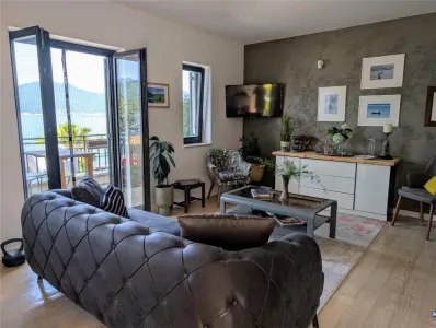 Apartamento en Venta en Tivat - foto 12