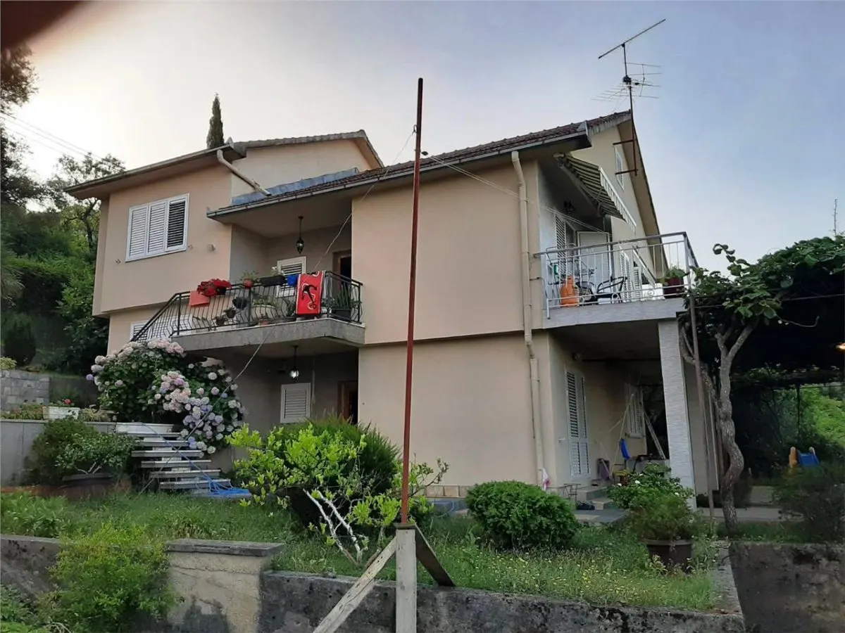 Casa en Venta en Tivat - foto 1
