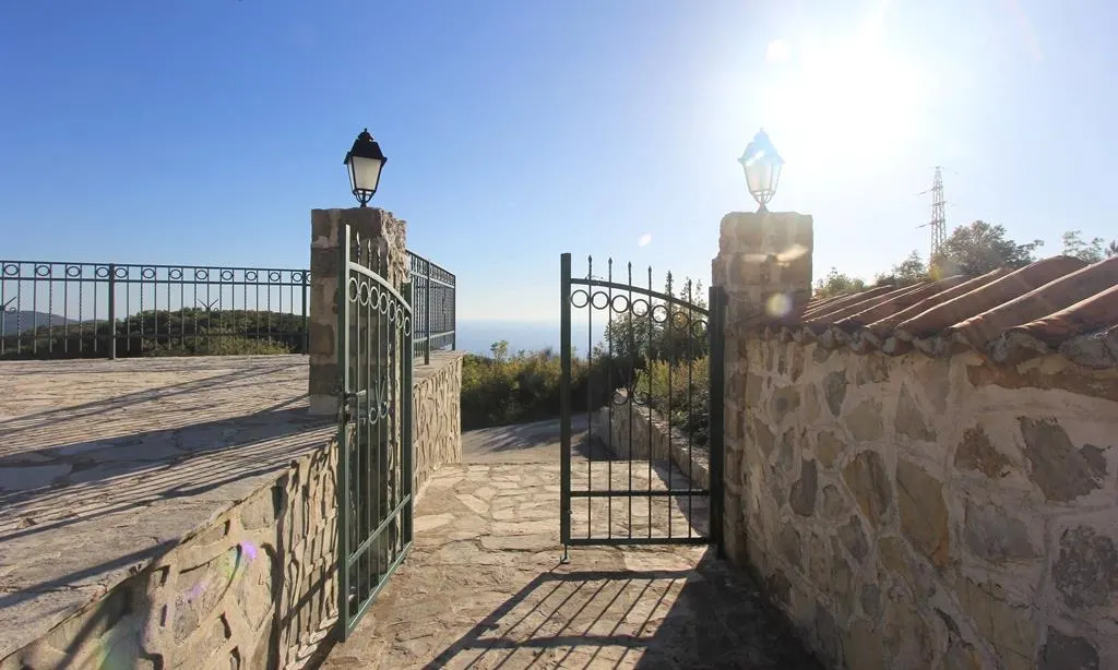 Villa for Sale in Budva - foto 2