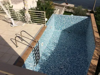 Casa en Venta en Kotor - foto 14