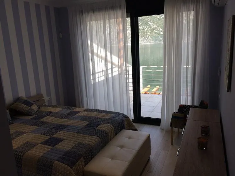 Casa en Venta en Kotor - foto 5