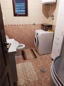 Casa en Venta en Kotor - foto 10