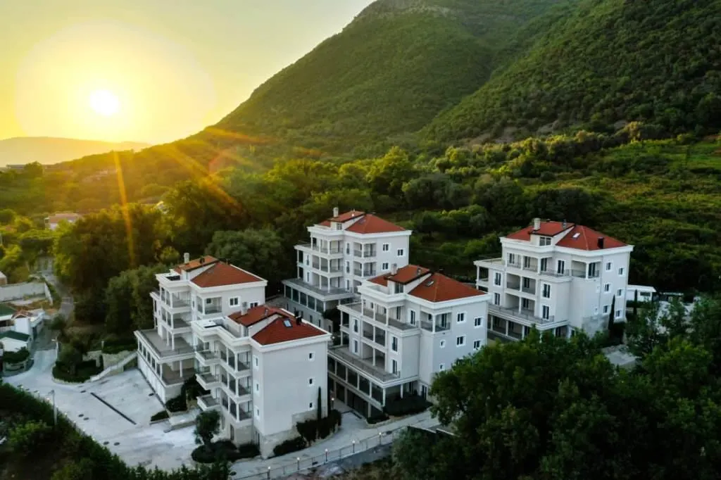 Apartament de vanzare in Herceg-Novi - foto 1