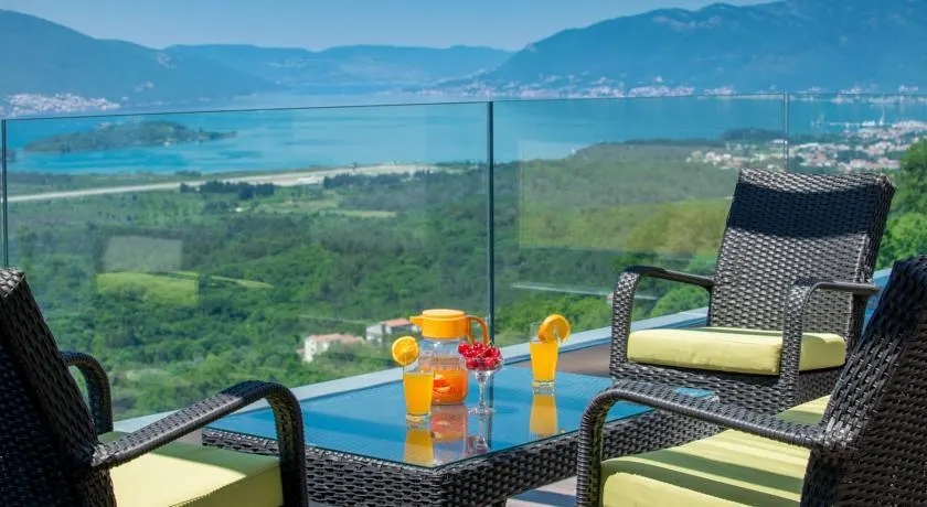 Villa for Sale in Kotor - foto 7