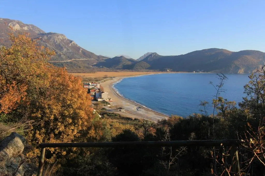 Teren de vanzare in Budva - foto 1