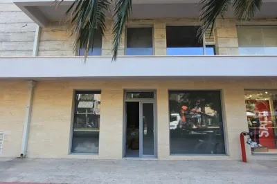 Espacio Comercial en Venta en Budva - foto 2