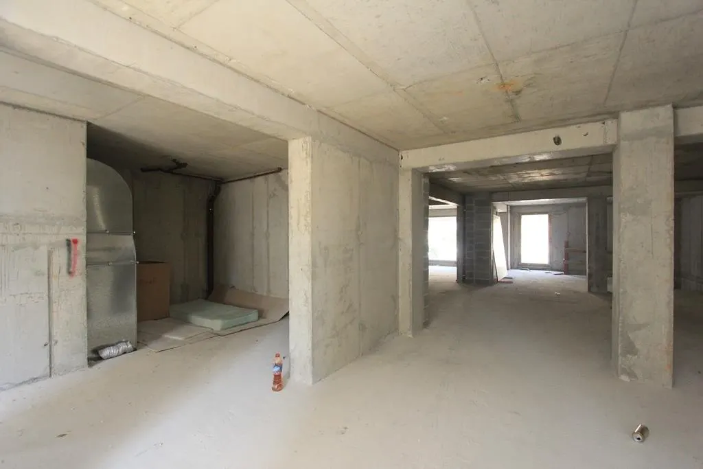 Espacio Comercial en Venta en Budva - foto 4