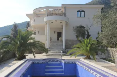Villa en Venta en Budva - foto 5