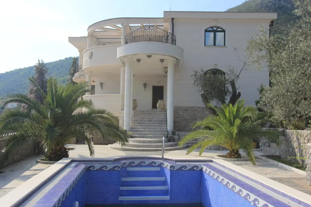 Villa en Venta en Budva - foto 5