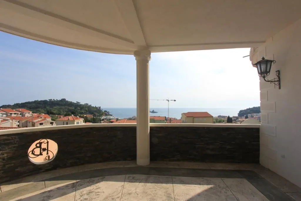 Villa en Venta en Budva - foto 9