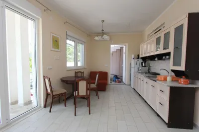 Apartamento en Venta en Tivat - foto 7