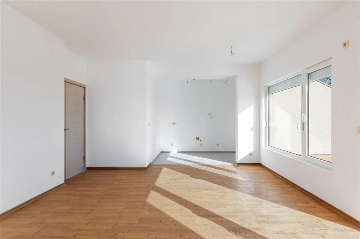 Apartamento en Venta en Budva - foto 4