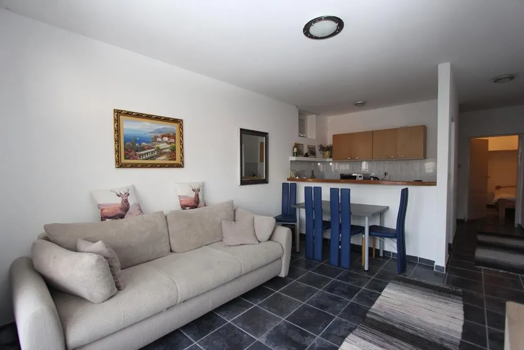 Apartamento en Venta en Budva - foto 1