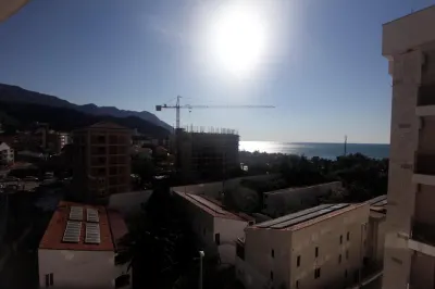 Hôtel à Vendre à Budva - Becici