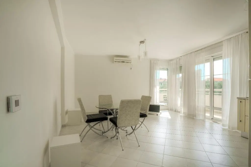 Apartment for Sale in Budva - foto 1