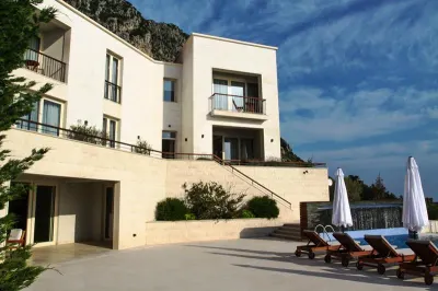 Villa for Sale in Budva - foto 2
