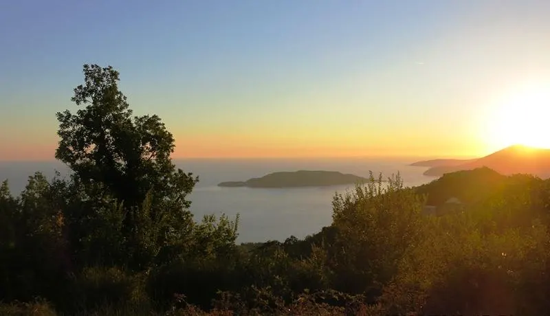 Land for Sale in Budva - foto 1