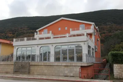 Hôtel à Vendre à Herceg-Novi - Igalo