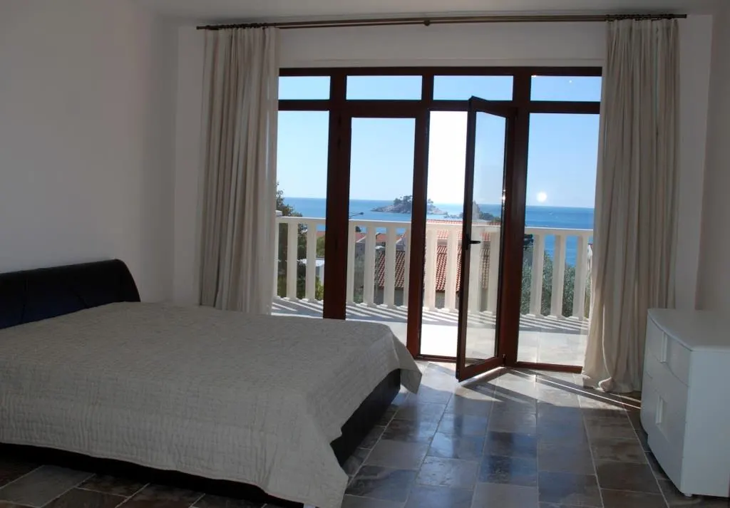 Maison à Vendre à Budva - foto 8