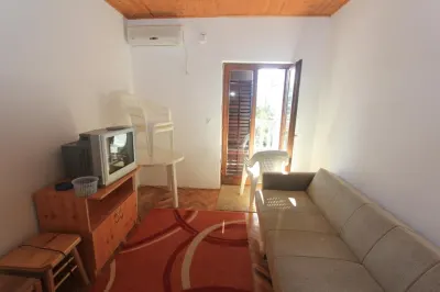 Maison à Vendre à Kotor - foto 9