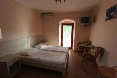 Hôtel à Vendre à Herceg-Novi - foto 3