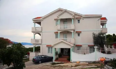 Hôtel à vendre à Tivat - Tivat