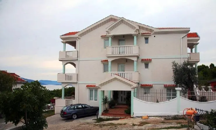 Hôtel à vendre à Tivat - foto 1