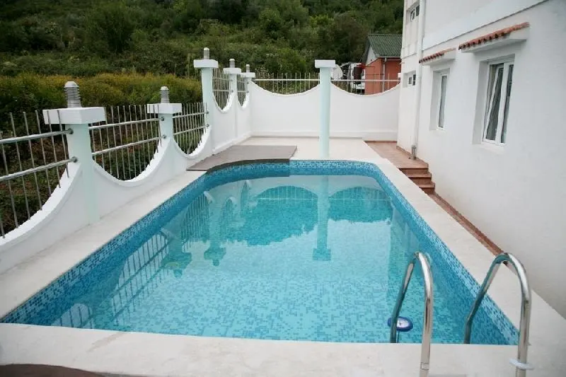 Hôtel à vendre à Tivat - foto 2