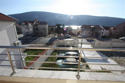 Appartement à Vendre à Herceg-Novi - foto 4