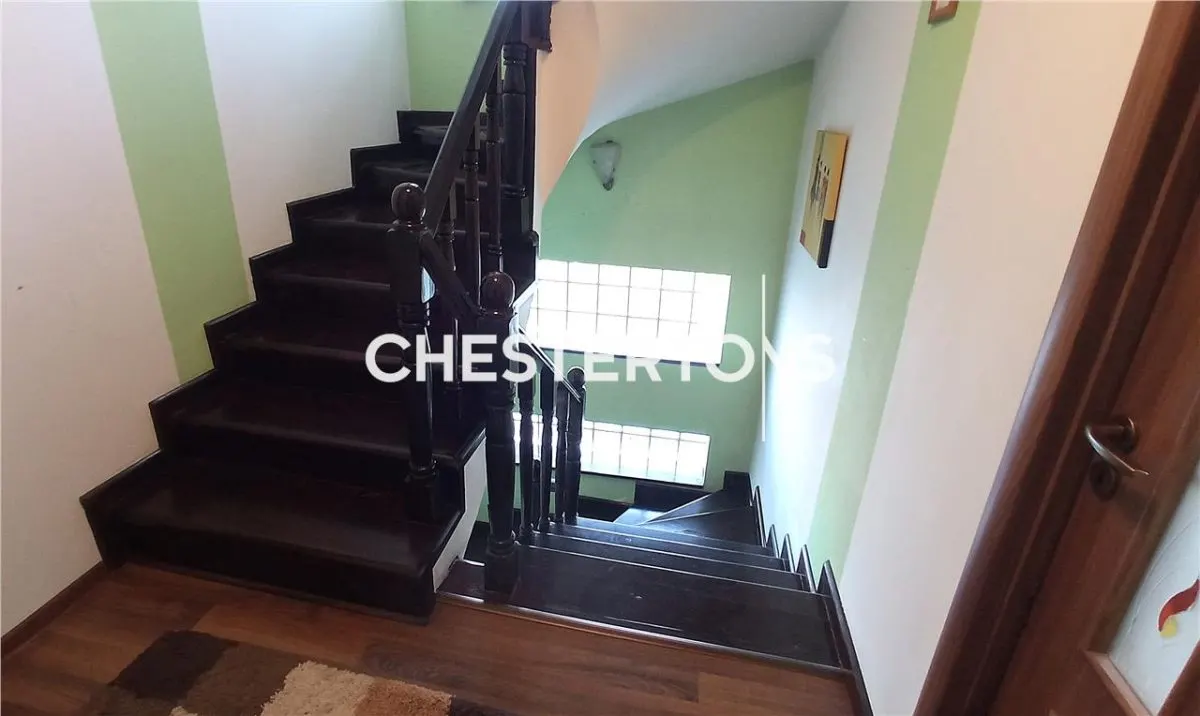 Villa Spacieuse à Vendre à Colentina - foto 13