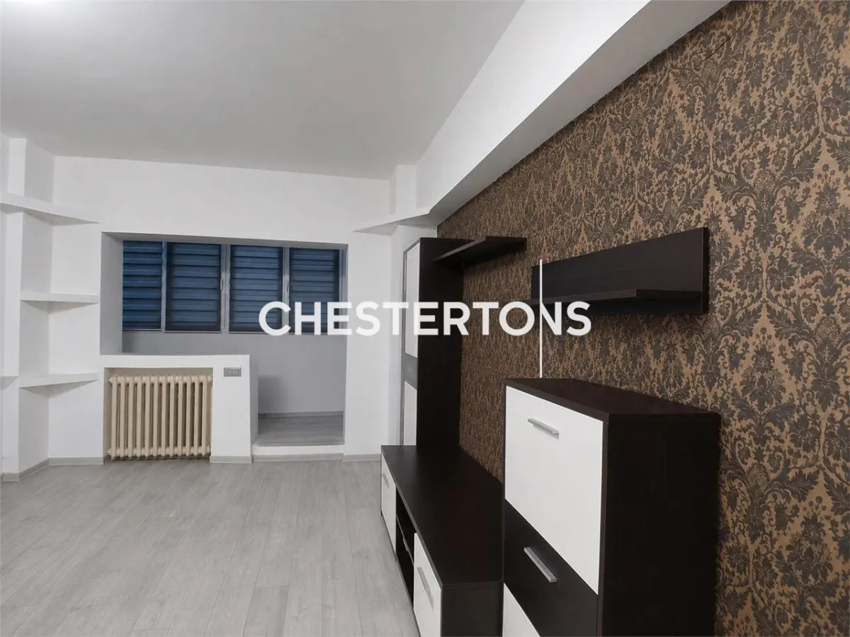 Apartment with 2 bedrooms for sale 50 sqm in Bucuresti, Aparatorii Patriei area - foto 3