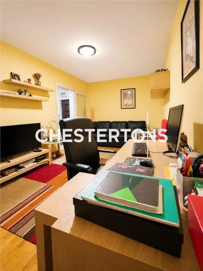 3-Bedroom Apartment with Separated Layout near Gorjului Metro - foto 15