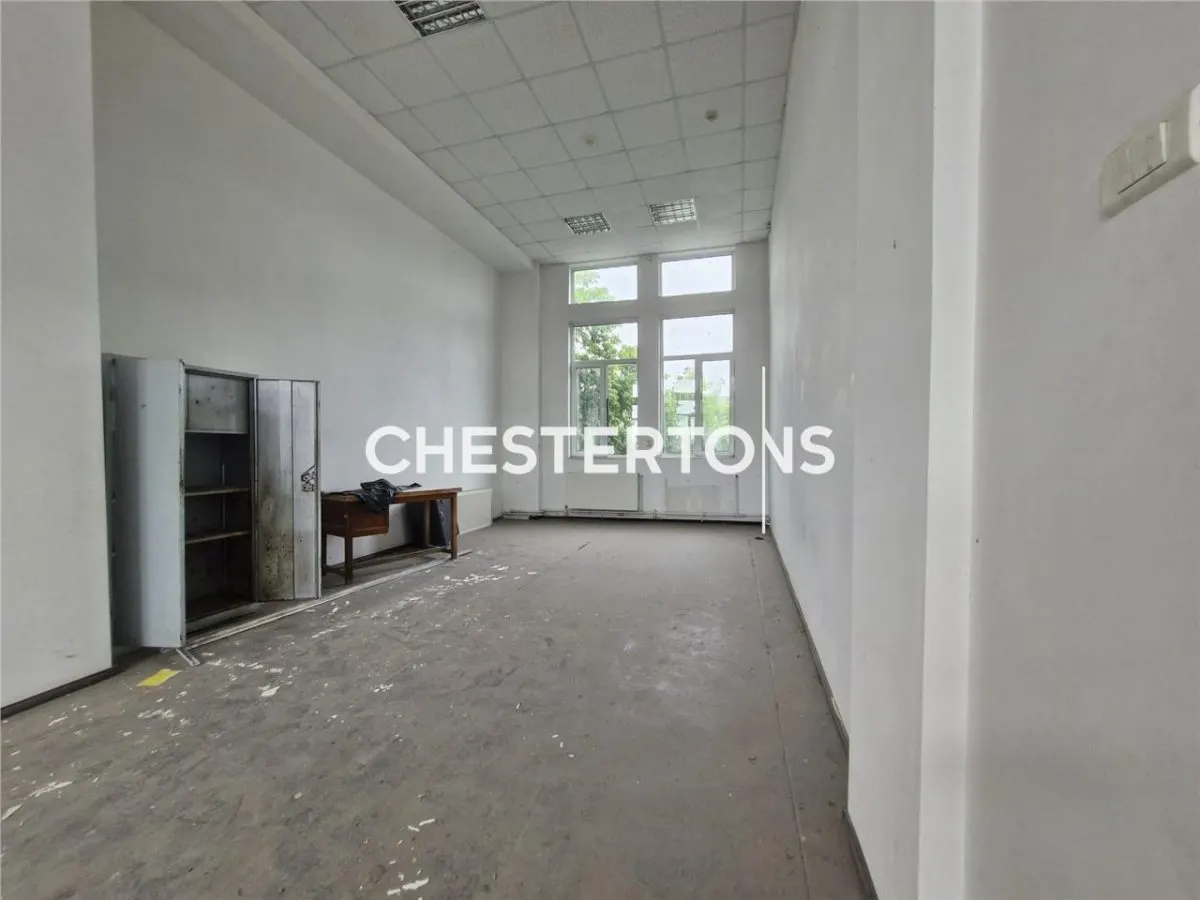 Espace de Bureaux 963 m² à Cernavoda – Opportunité d'Investissement Exceptionnelle - foto 13