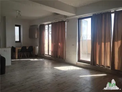 Penthouse à Louer, 315 m² – Espace et Confort à Berceni - foto 3