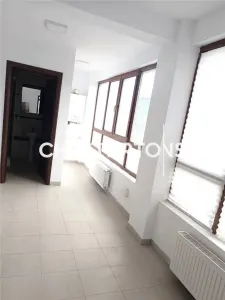 مساحة تجارية للإيجار بالقرب من محطة مترو فولونتاري - foto 5