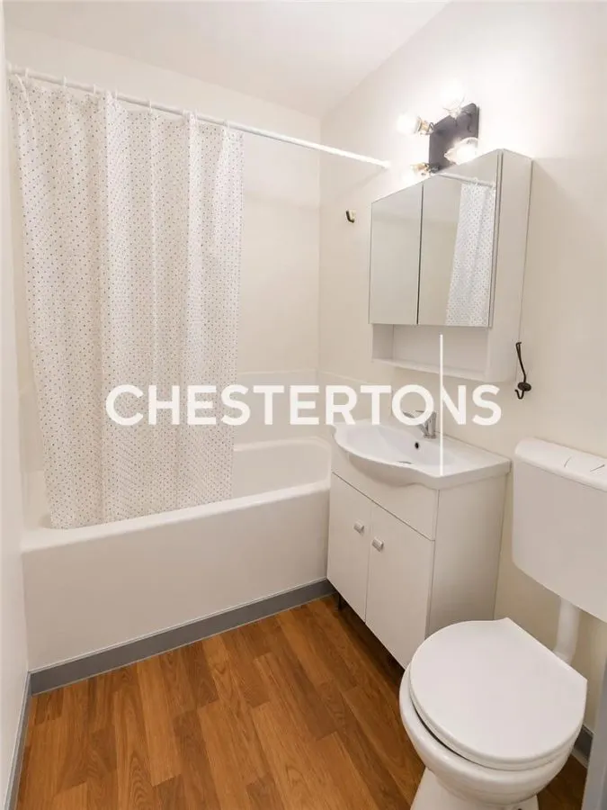 Apartment with 2 bedrooms for sale 49 sqm in Bucuresti, Crangasi area - foto 6