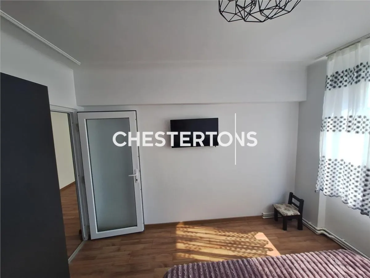 Apartment with 3 bedrooms for sale 65 sqm in Braila, Independentei area - foto 4